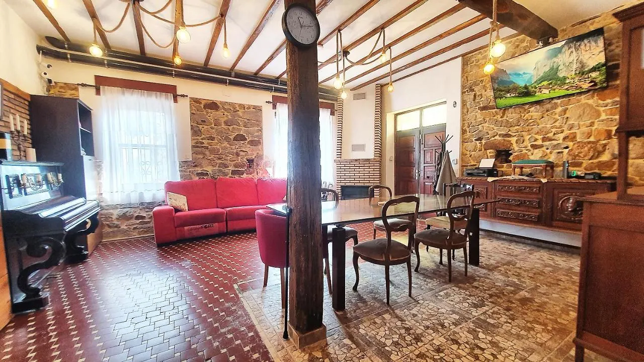 Tuul Etxea Apartment Galdakao Homestay