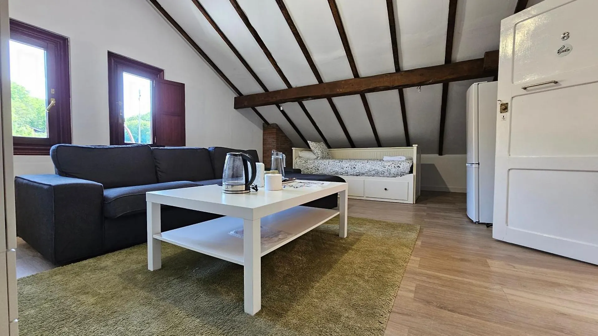 Homestay Tuul Etxea Apartment Galdakao
